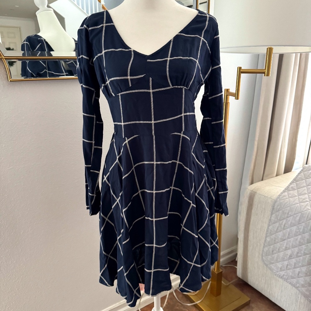 Abercrombie & Fitch blue and white windowpane dress size Medium